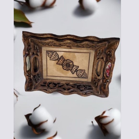 2 vintage Wood hand carved Trays made in india - Picture 10 of 13